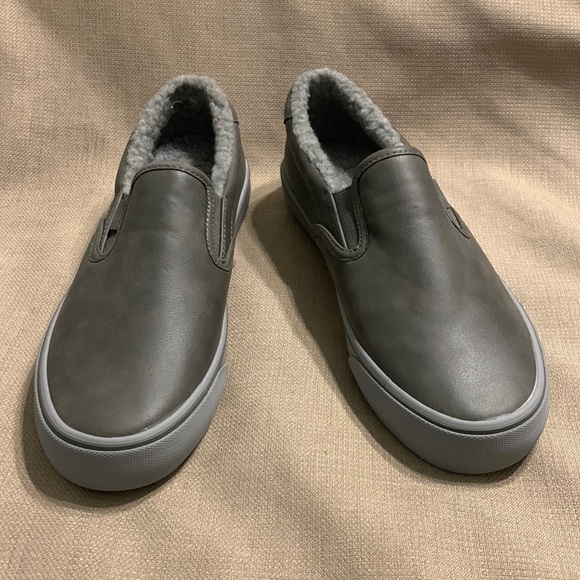Lugz Clipper LX Slip on Sneaker - Picture 1 of 12
